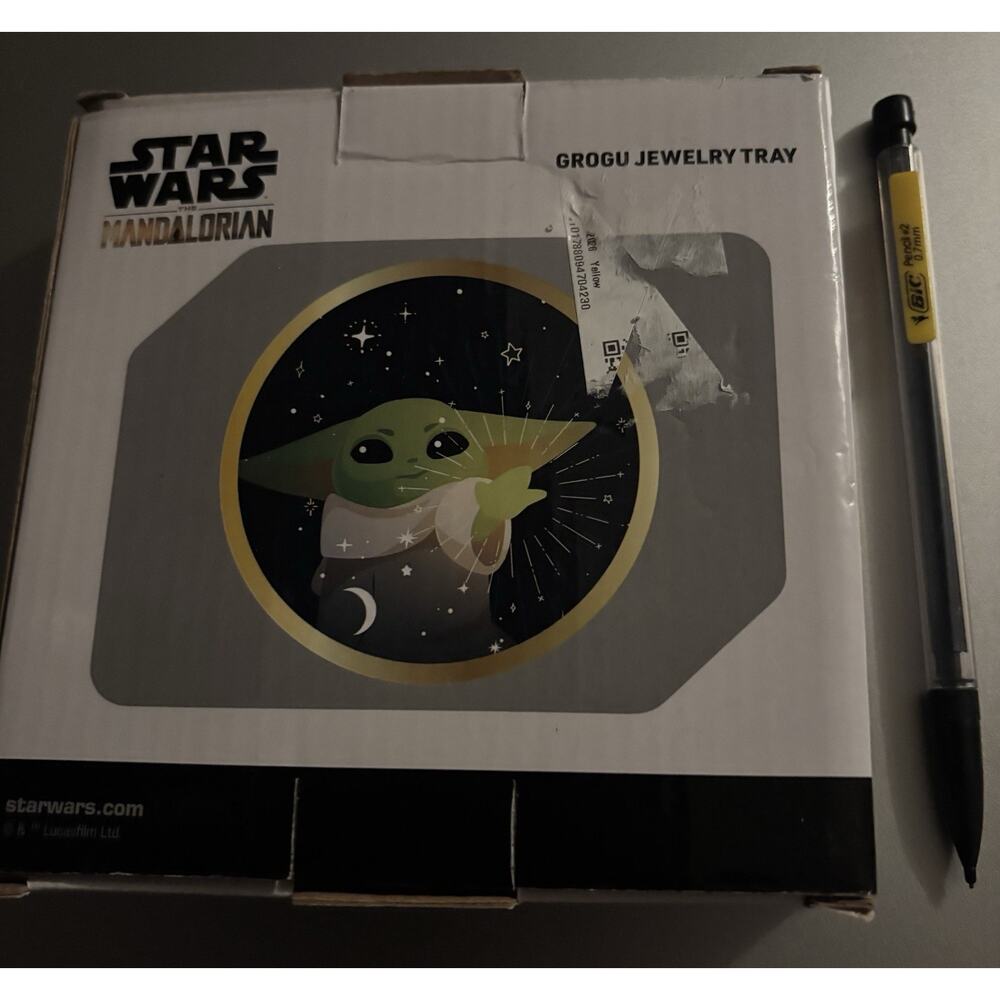 Star Wars Mandalorian Grogu Baby Yoda Ceramic Jewelry Trinket Tray Ceramic Dish - Picture 2 of 3